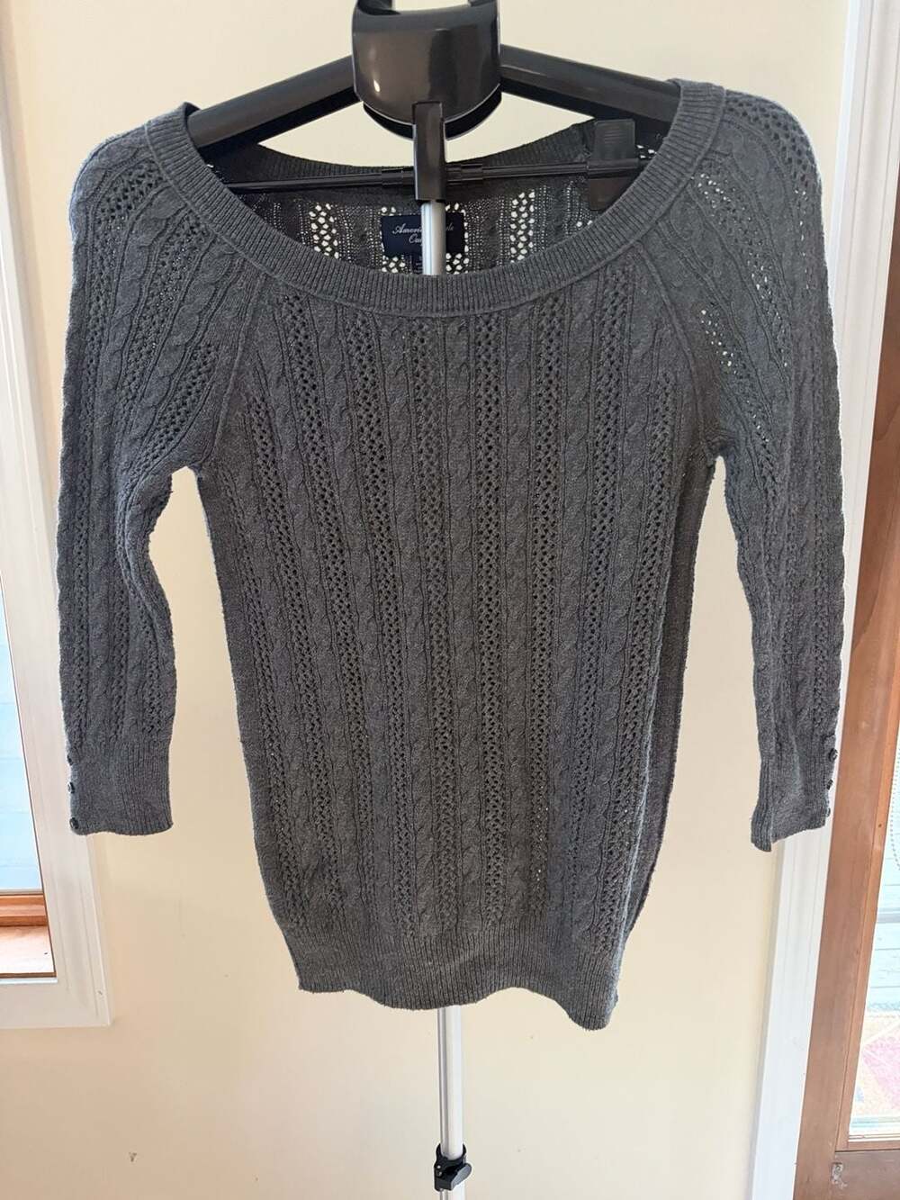 American Eagle Outfitters Gray Cable Knit Sweater Size S/P